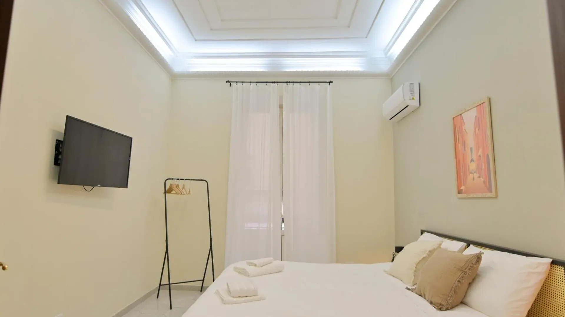 Cozy Central Residence Napoli アパート